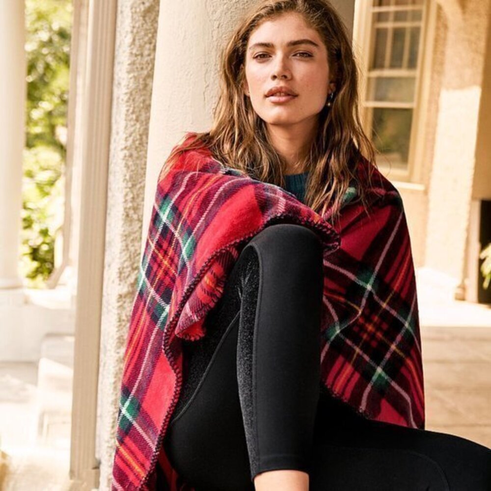 Victoria’s Secret Valentines blanket throw plaid cozy